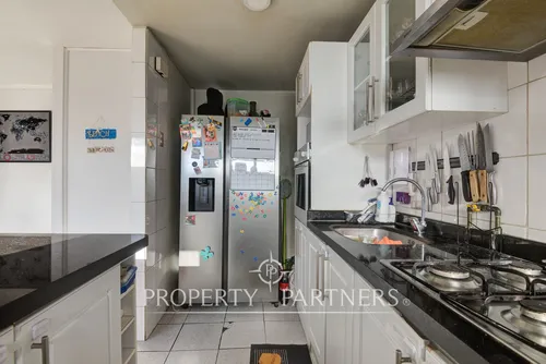 Duplex En Luis Thayer Ojeda, Metro Tobalaba, Provi...