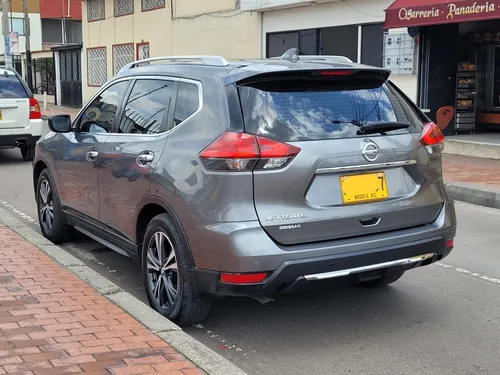 Nissan X-Trail 2.5 Exclusive