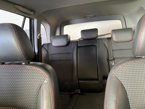Imagen 12 de 15 de Chery Tiggo 3 1.6 3 Luxury Lucas Semini