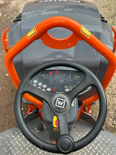 Vibrocompactador Hamm Hv12 Año 2023