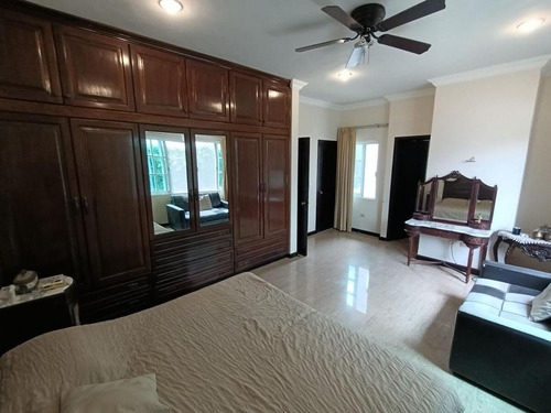 Casa En Lagos Del Sol En Venta