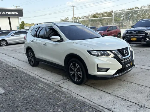 Nissan X-Trail 2.5