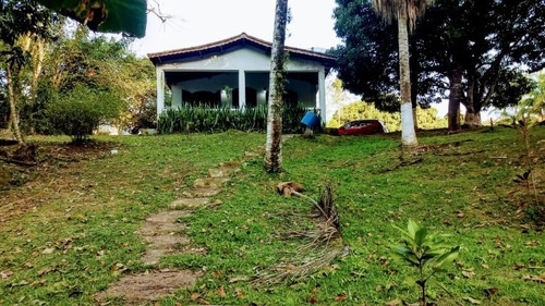 Sítio No Litoral Com 03 Dormitórios Em Itariri/sp 6260-pc