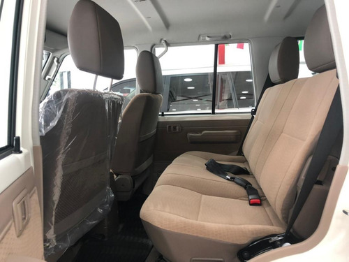 Imagen 10 de 13 de Toyota Macho Lc76 Land Cruiser 2023