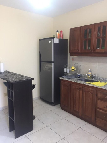 Imagen 3 de 12 de Dúplex En Venta De 1 Dormitorios C/ Cochera En Villa Luzuriaga