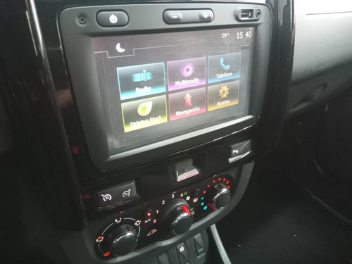 Imagen 24 de 25 de Renault Duster Privileg 1.6 Con Gnc