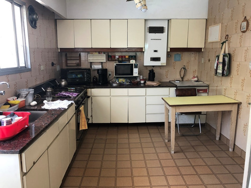 Casa De Uso Profesional En Vicente Lopez