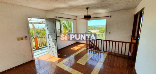 Imagen 8 de 24 de Casa En Venta De 4 Dormitorios A Metros Del Mar