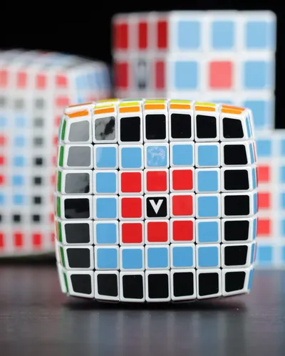 V-cube 7 Multicolor