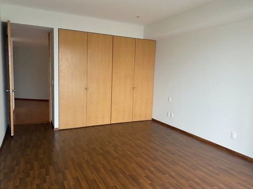 Imagen 17 de 25 de Departamento En Venta En Bosques De Las Lomas, 4 Recamaras
