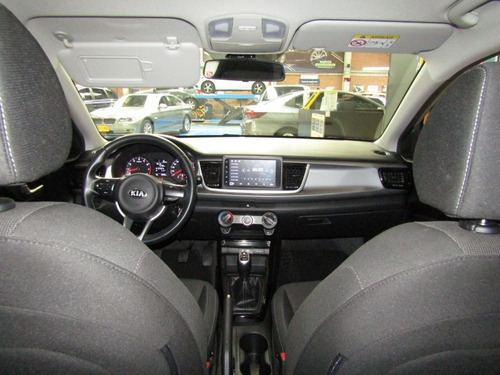 Kia Rio Vibrant Mt 1400cc