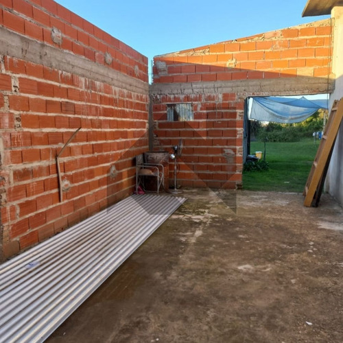 Venta De Casa En Barrio Los Ceibos Colon E.r