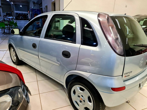 Imagem 3 de 10 de Chevrolet Corsa 1.4 Mpfi Maxx 8v Flex 4p Manual