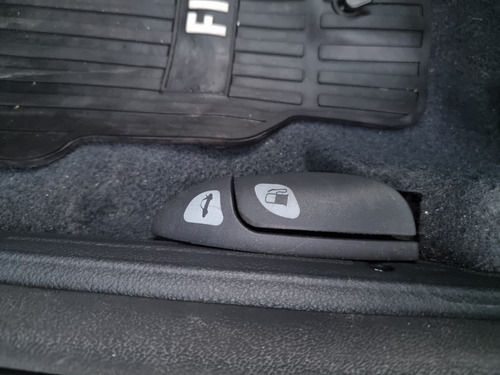 Imagen 10 de 15 de Fiat Siena 1.4 El Gnc