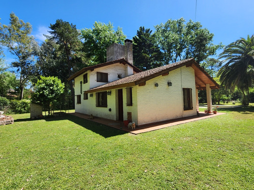 Casa Quinta En Barrio El Moro- Marcos Paz