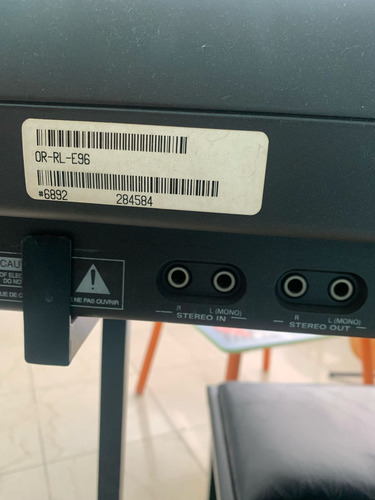Piano Digital Roland E-96 Intelligent Keyboard Negro Negro (Usado)