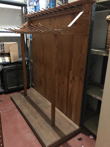 Mueble Cinturónero Para Local De Ropa
