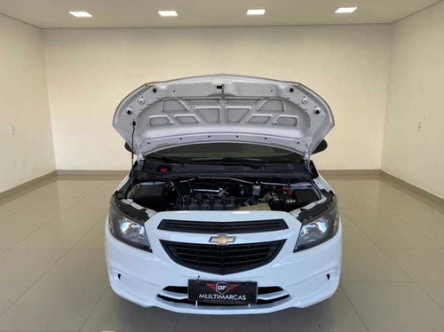 Imagem 6 de 8 de Chevrolet Onix 1.0 Mt Joy