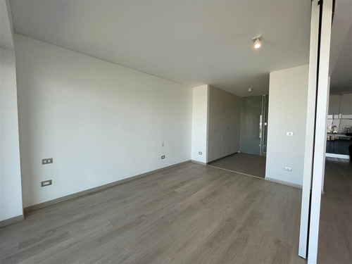 Arriendo 1d+1b Metro Principe De Gales, La Reina