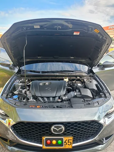 Mazda 3 2.0 Grand Touring At Hibrido Ligero - Mhev