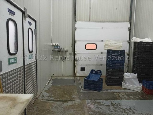 Imagen 15 de 21 de Edificio Industrial / Comercial Venta El Llanito 23-6280 Eva Castillo 0414.3067220