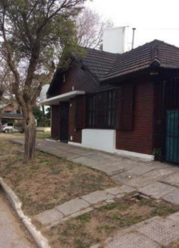 Imagen 3 de 18 de V083 - Casa En Ph En Venta, 3 Ambientes, Muy Linda Zona