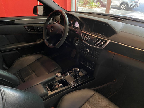 Imagen 22 de 25 de Mercedes Benz E 63 Amg 2011