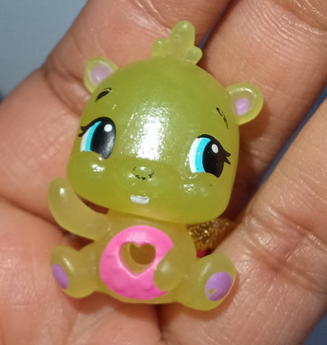 Figura Hatchimals Beaveery Castor Amarillo (Usado)