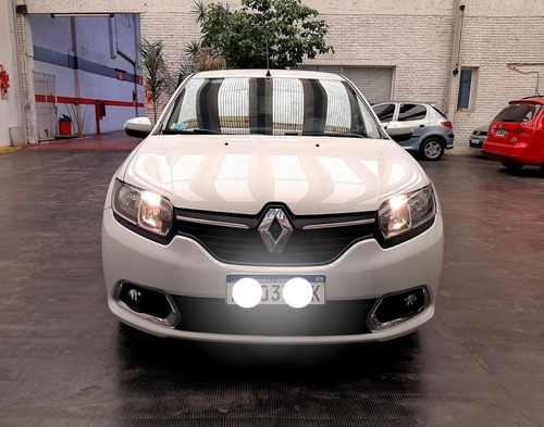 Imagen 8 de 11 de Renault Sandero 1.6 Privilege