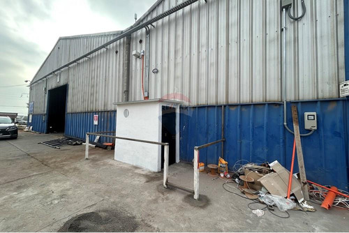 Bodegas 800 Y 850m² Muelle, Seguridad Perimetral