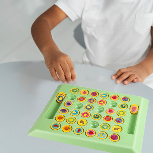 Juego De Estrategia De Combinación De Patrones De Frutas