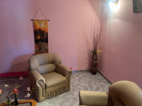 Venta Dos Casas 2 Dorm Estacion Flores Cochera