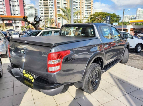 Imagem 3 de 8 de Mitsubishi L200 Triton 2.4 16v Turbo Diesel Outdoor Hpe Cd