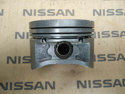 Piston Nissan Sentra B15 Estándar Std