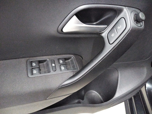 Imagen 11 de 15 de Volkswagen Polo Comfortline Plus 3 Años De Garantia