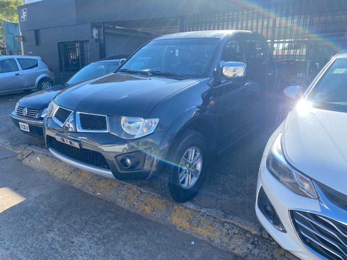 Mitsubishi L200 3.2 Cab Doble 4wd Cr 165cv Mt