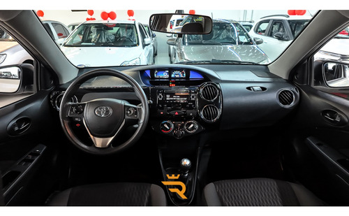 Toyota Etios 1.5 XS SEDAN 16V FLEX 4P MANUAL