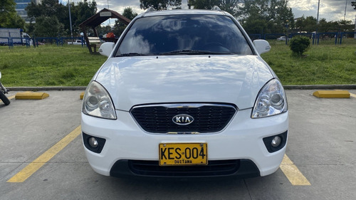 Imagen 4 de 25 de Kia New Carens Ex 2013