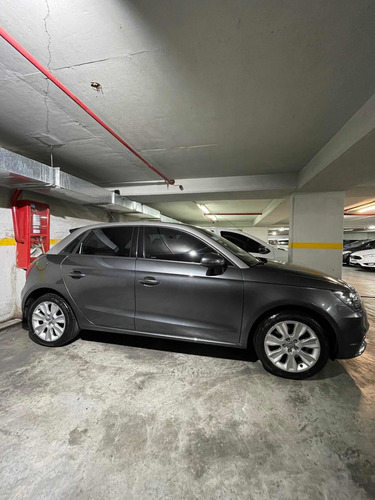 Audi A1 1.4 Ambition Tfsi 122cv Stronic 2013