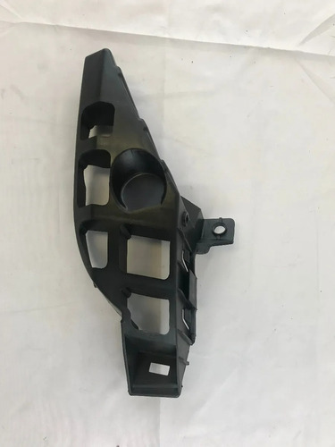 Soporte Guia Izquierdo Defensa Trasera Seat Leon 14-17