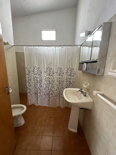 Casa 3 Dormitorios! Barrio Residencial!