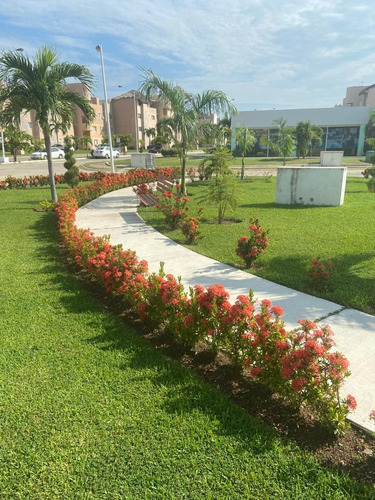 Excelente Departamento En Renta Nuevo En Banus Residencial, Desarrollo Ubicado En La Zona De Diamante R.a