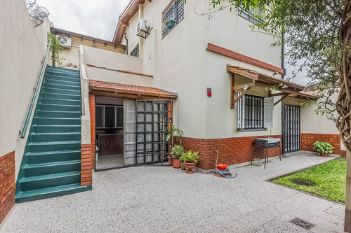 Casa Dúplex De 7 Ambientes En Venta Apto Credito