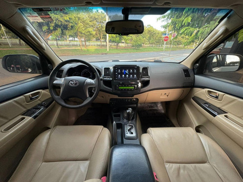Toyota Hilux sw4 Srv4x4