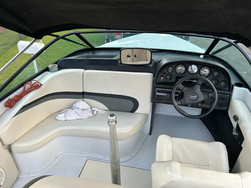 Lancha Wake V8 - Masterboat
