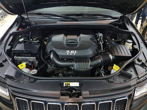 Jeep Grand Cherokee 2014 3.6 Overland 286hp At