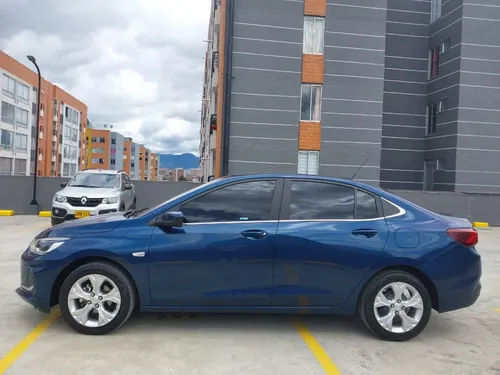 Chevrolet Onix 1.0 Premier