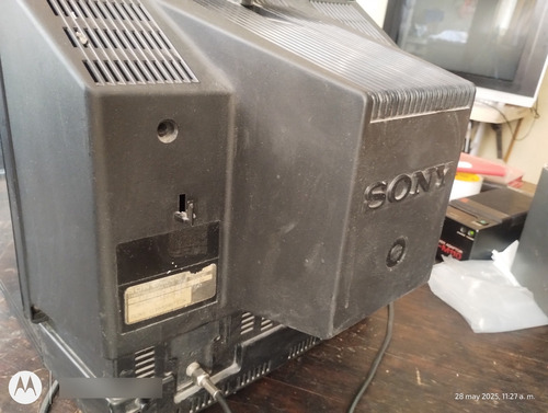 Televisión Crt Sony Trinitron Videojuegos (Usado)
