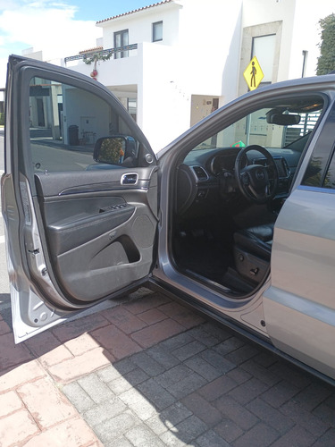 Jeep Grand Cherokee 3.6 Limited Lujo 4X2 At