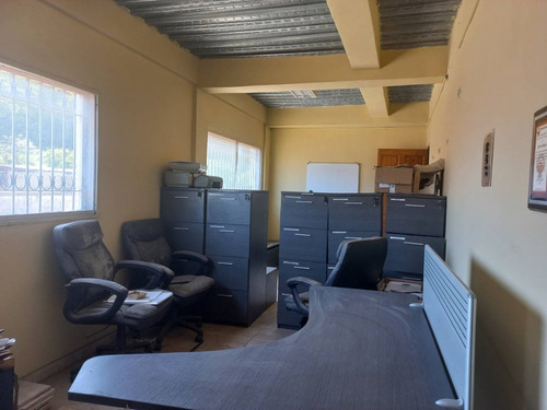 182098 Am* Venta Galpon, Zona Industrial Santa Rosa, Puerto Cabello
